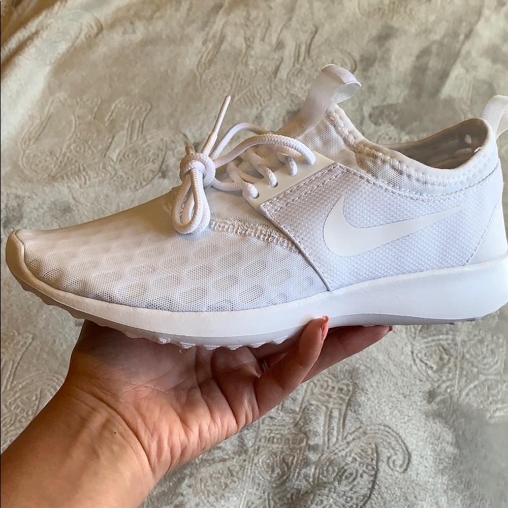 Nike Juvenate